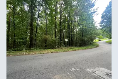 5743 Tunbridge Wells Road, Lithonia, GA 30058 - Photo 3