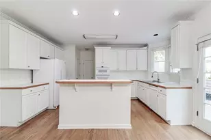 4335 Landover Way, Suwanee, GA 30024 - Photo 33