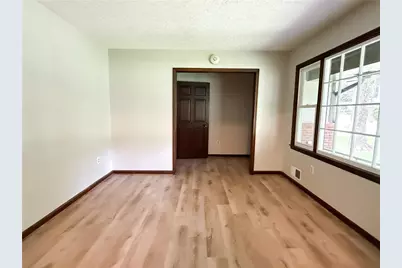 420 Creekview Court, Marietta, GA 30064 - Photo 7