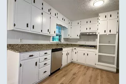 420 Creekview Court, Marietta, GA 30064 - Photo 3