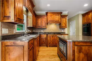 205 Camden Creek Ct, Lawrenceville, GA 30043 - Photo 17