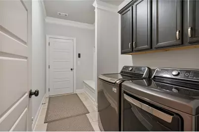 902 Edgewater Drive, Loganville, GA 30052 - Photo 25