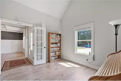 902 Edgewater Drive, Loganville, GA 30052 - Photo 11