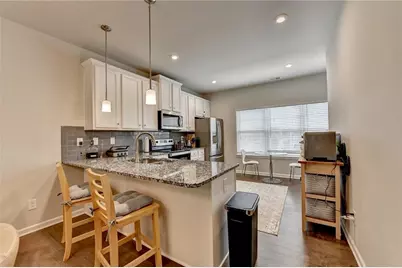 2719 Hedgeway Circle, Kennesaw, GA 30144 - Photo 13