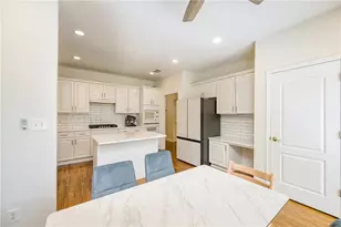 205 Finsbury Park Ct, Suwanee, GA 30024 - Photo 25