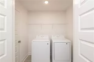 541 Fundao Ln, Lawrenceville, GA 30046 - Photo 9