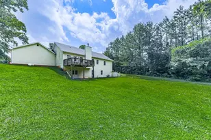 10307 E Cherokee Dr, Canton, GA 30115 - Photo 9