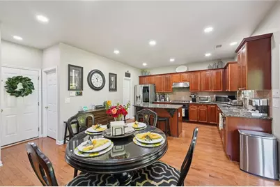 852 Van Briggle Path, Sugar Hill, GA 30518 - Photo 15