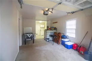 1558 Boulderwoods Dr SE, Atlanta, GA 30316 - Photo 17