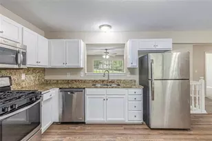 7420 Bristol Cir, Douglasville, GA 30134 - Photo 5