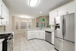 2004 Township Dr, Woodstock, GA 30189 - Photo 3