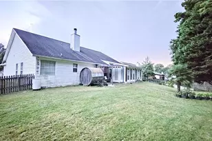 2233 Hansford Pass, Buford, GA 30519 - Photo 9