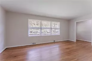 573 Allgood Rd, Stone Mountain, GA 30083 - Photo 17