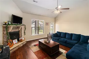 90 Streamside Dr, Covington, GA 30016 - Photo 7