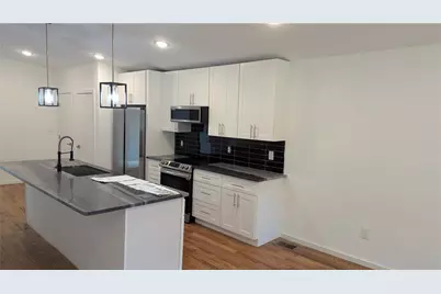 1092 Hillcrest Drive SE, Atlanta, GA 30316 - Photo 3