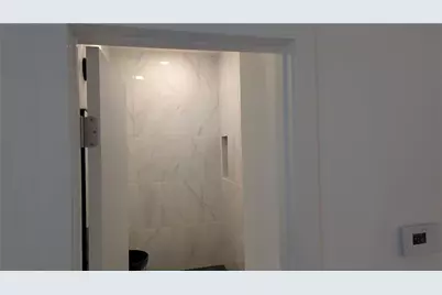 1092 Hillcrest Drive SE, Atlanta, GA 30316 - Photo 9