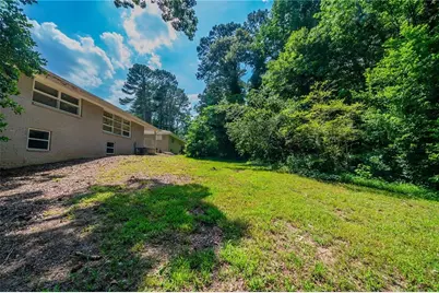 3904 W Hilda Circle, Decatur, GA 30035 - Photo 31