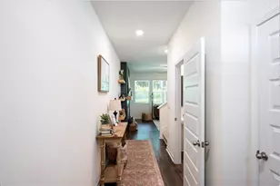 470 Shasta Ct, Hoschton, GA 30548 - Photo 5