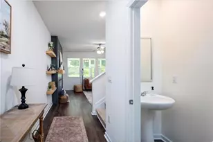 470 Shasta Ct, Hoschton, GA 30548 - Photo 7