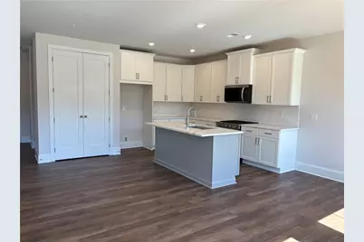 943 Crestmanor Drive, Marietta, GA 30008 - Photo 5