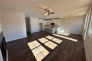 943 Crestmanor Dr, Marietta, GA 30008 - Photo 9