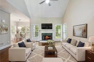 2348 Logan Cir NE, Brookhaven, GA 30319 - Photo 3