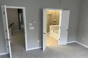 1749 Breyerton Dr NE, Atlanta, GA 30329 - Photo 15