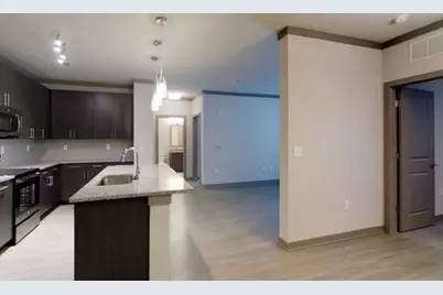 185 Cliftwood Drive NE #121, Sandy Springs, GA 30328 - Photo 5