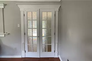 8436 Magnolia Dr, Jonesboro, GA 30238 - Photo 5