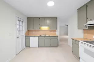 143 Elrod Ave, Jefferson, GA 30549 - Photo 9