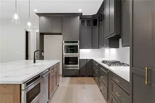 3846 Town Farms Dr, Peachtree Corners, GA 30092 - Photo 19