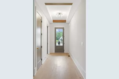 3846 Town Farms Drive, Peachtree Corners, GA 30092 - Photo 5