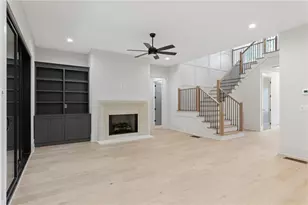 3846 Town Farms Dr, Peachtree Corners, GA 30092 - Photo 11