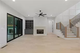 3846 Town Farms Dr, Peachtree Corners, GA 30092 - Photo 9