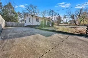 310 Bonaire St, Cartersville, GA 30120 - Photo 5