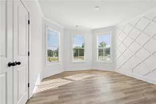 1522 Reserve Glen Dr, Lawrenceville, GA 30043 - Photo 9