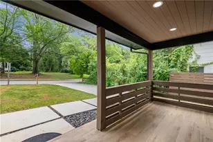 1355 Lockwood Dr SW, Atlanta, GA 30311 - Photo 3