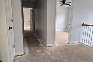 1090 Chapel Hill Dr SE, Lawrenceville, GA 30045 - Photo 25