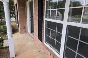 1090 Chapel Hill Dr SE, Lawrenceville, GA 30045 - Photo 3