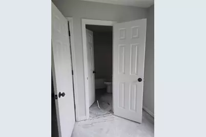 1090 Chapel Hill Drive SE, Lawrenceville, GA 30045 - Photo 15