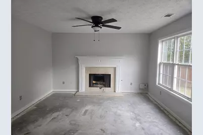 1090 Chapel Hill Drive SE, Lawrenceville, GA 30045 - Photo 13