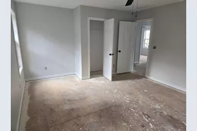 1090 Chapel Hill Drive SE, Lawrenceville, GA 30045 - Photo 23