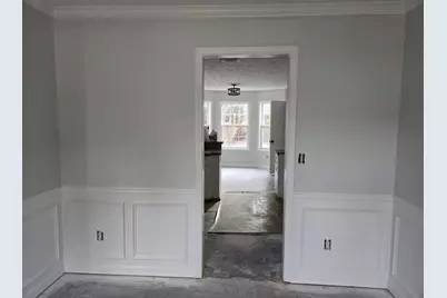 1090 Chapel Hill Drive SE, Lawrenceville, GA 30045 - Photo 9