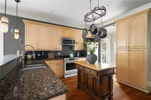 28 Clay St SE, Atlanta, GA 30317 - Photo 9