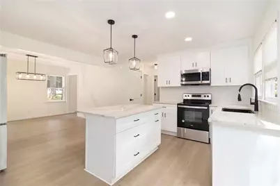 2328 Carnes Road, Jonesboro, GA 30236 - Photo 9