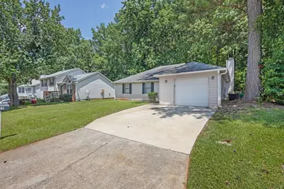 2322 Wilkins Court, Decatur, GA 30035 - Photo 3