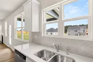 318 Abbott Rd, Statham, GA 30666 - Photo 9