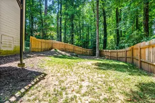 1131 Hershey Dr, Marietta, GA 30062 - Photo 29