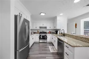 6429 Kings Way, Riverdale, GA 30296 - Photo 13