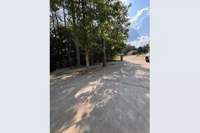 255 Emerald Pointe Drive, Carrollton, GA 30116 - Photo 15